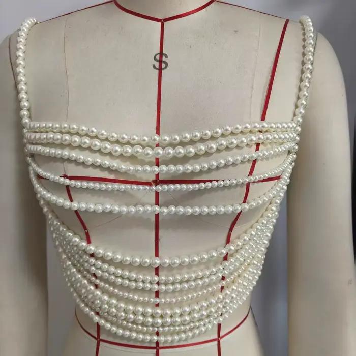 Soutien-gorge en perles en plastique élégantes, chaîne, hauts, décoration de Costume, creux, multico