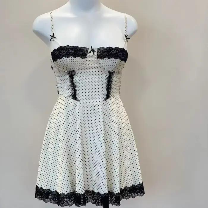 Chemise de nuit Lolita à pois Kawaii pour femmes, décoration en dentelle douce, conception de grande