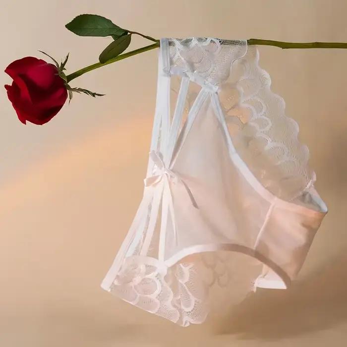 Culotte en dentelle fine pour femmes, maille creuse, taille basse, Triangle sans couture, sous-vêtem