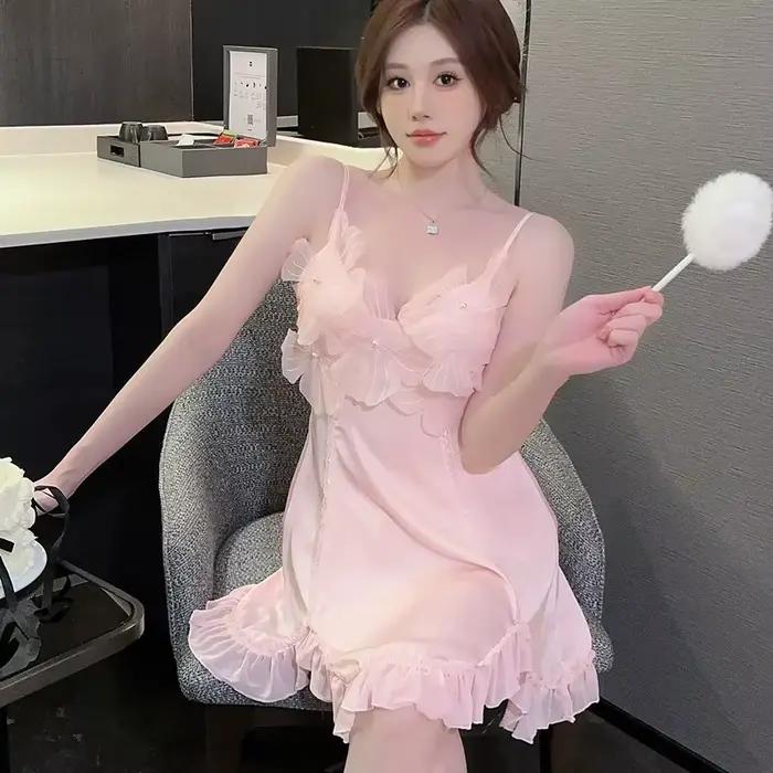 Chemise de nuit en dentelle dos nu pour femmes