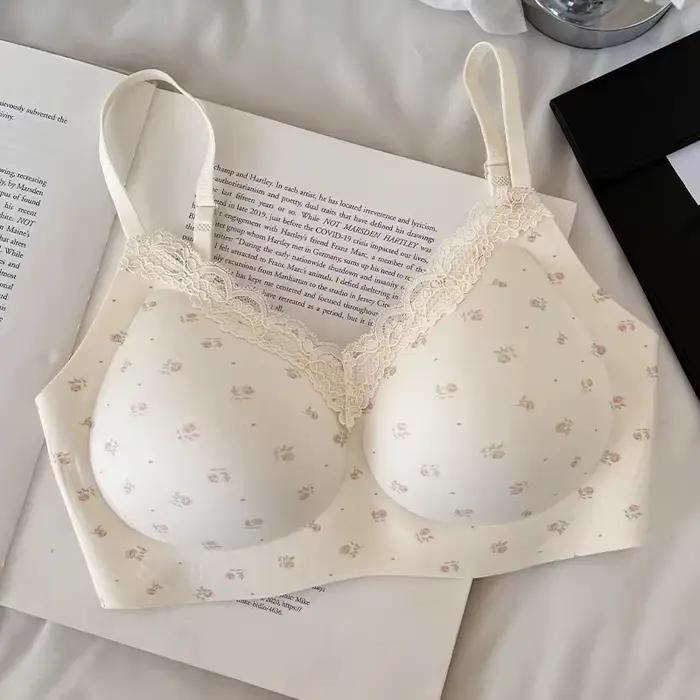Soutien-gorge pour femme : Dentelle élégante à imprimé floral