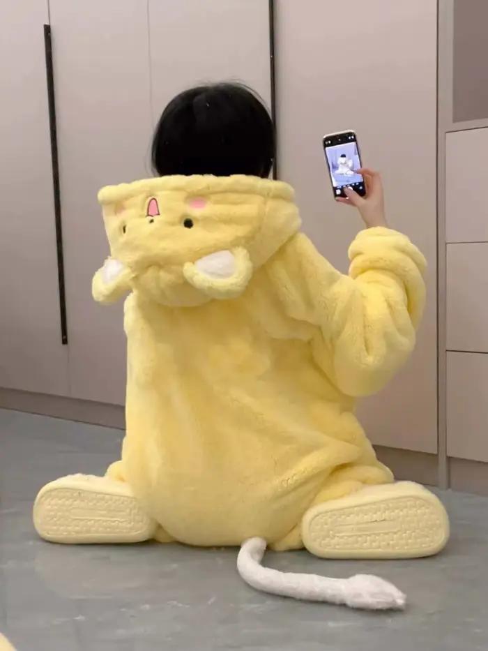 Combinaison d'hiver à capuche Kigurumi licorne pour femme