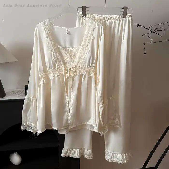 Ensemble de pyjama sexy en dentelle pour femme