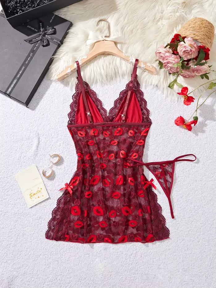 Robe de lingerie rouge irrésistible et sexy