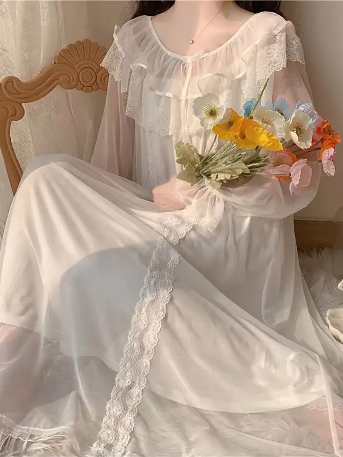 Femmes volants Vintage chemises de nuit Lolita pyjama princesse blanc dentelle maille fée robe