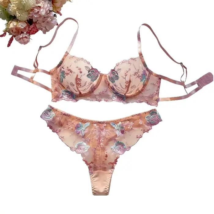Ensemble soutien-gorge et culotte brodés pour femme