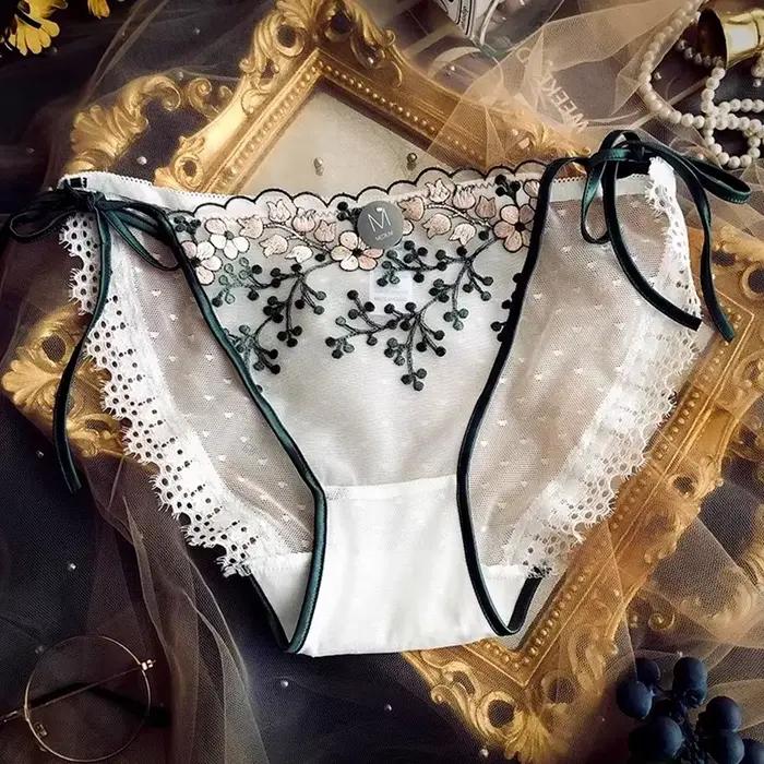Sous-vêtements en dentelle Vintage pour femmes
