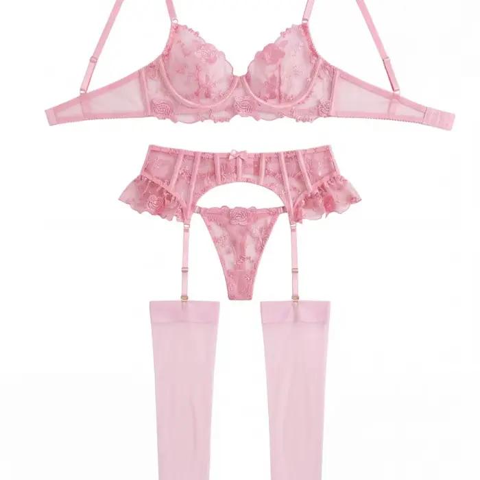 Ensemble de lingerie 3 pièces rose brodé floral