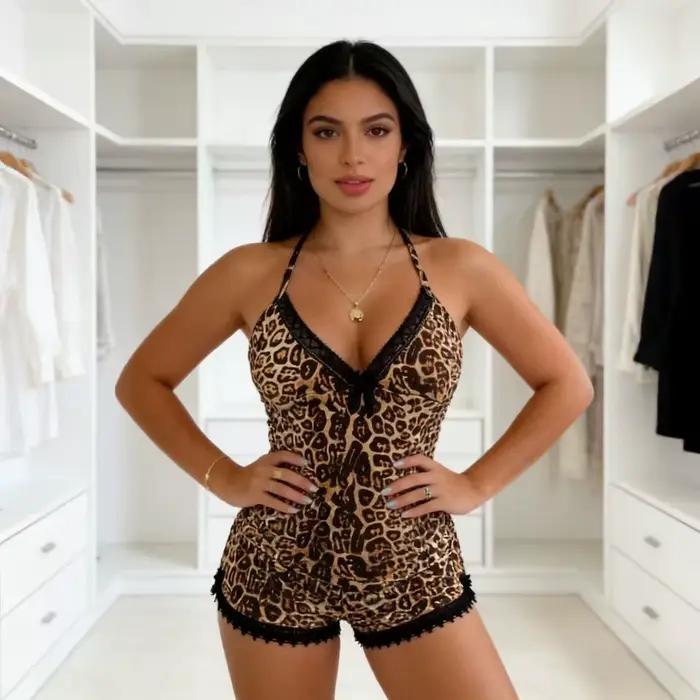 Ensemble de lingerie à imprimé léopard avec bordure en dentelle
