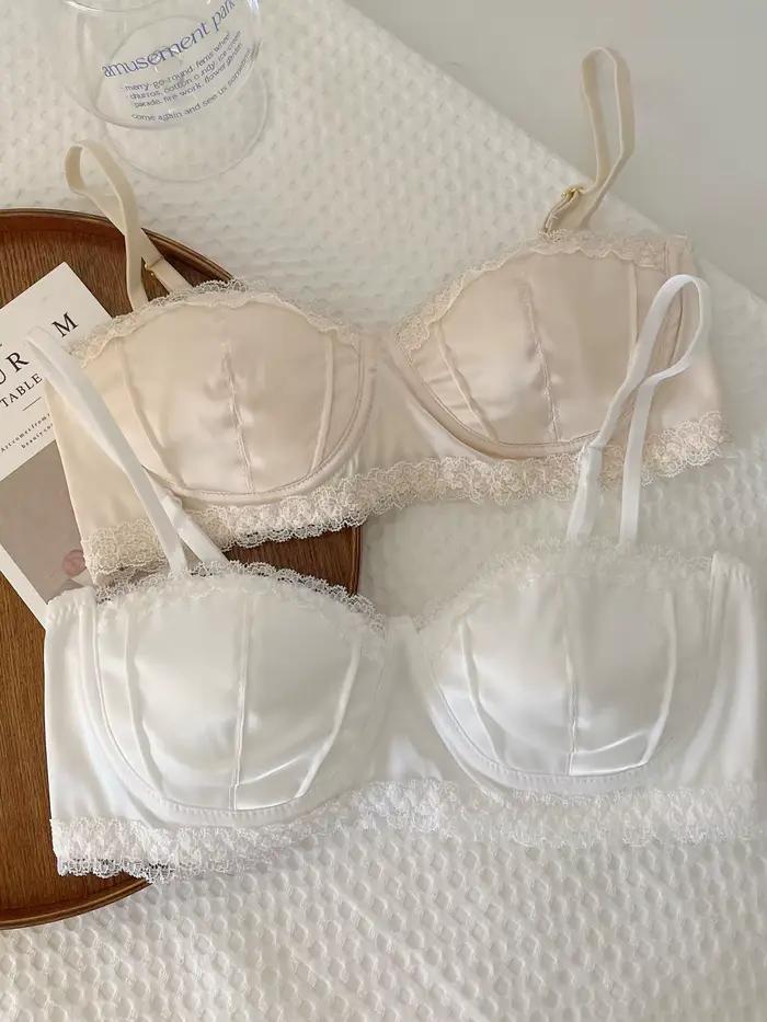 Soutien-gorge en dentelle satinée pour filles