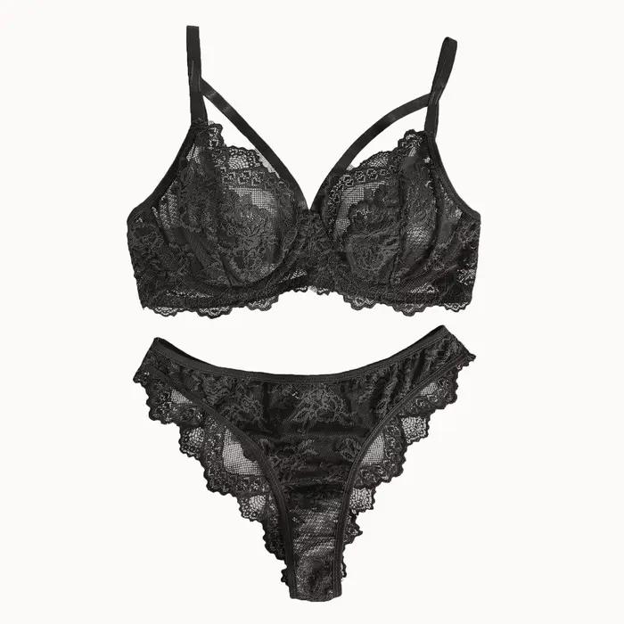 Lingerie et sous-vêtements pour femmes