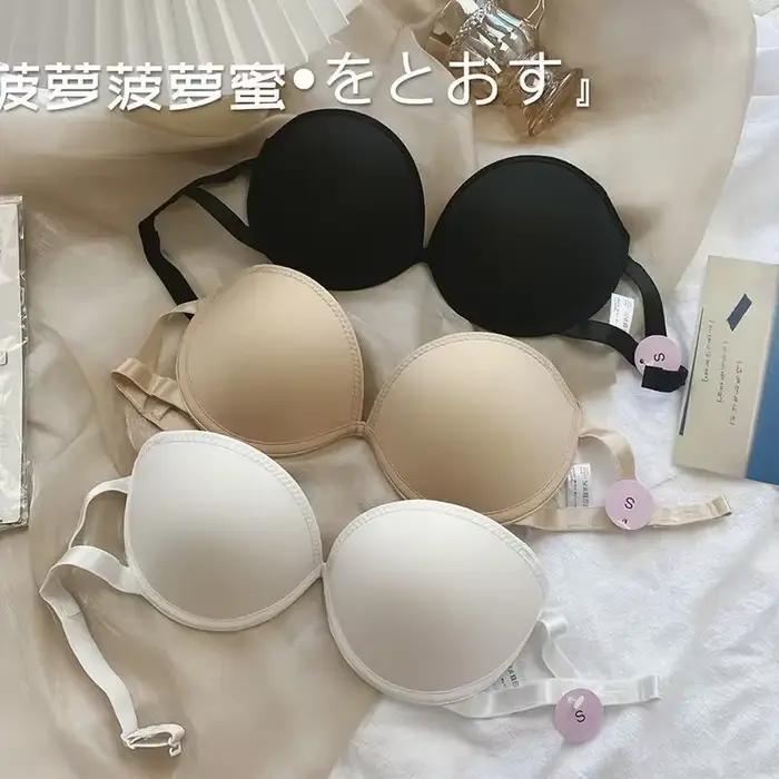 Sous-vêtements invisibles Soutien-gorge sans bretelles pour petits seins pour les filles à tirer ensemble pour montrer un grand soutien-gorge