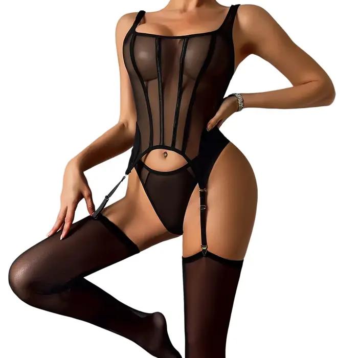 Ensemble de lingerie séduisante en maille transparente pour femmes avec bas