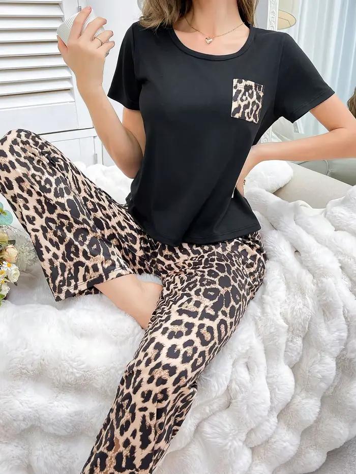 Ensemble pyjama pour femme avec imprimé léopard