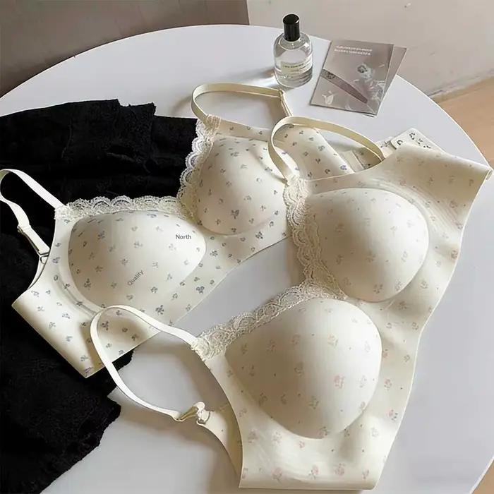 Soutien-gorge pour femme : Dentelle élégante à imprimé floral