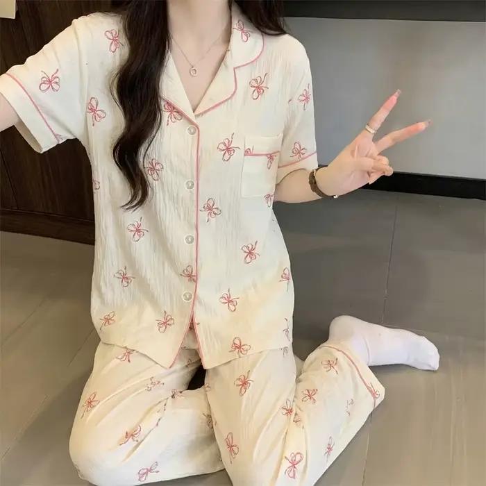 Pyjama doux à nœuds de style français pour femme : ensemble d'été à manches courtes et pantalon long avec imprimé nuage