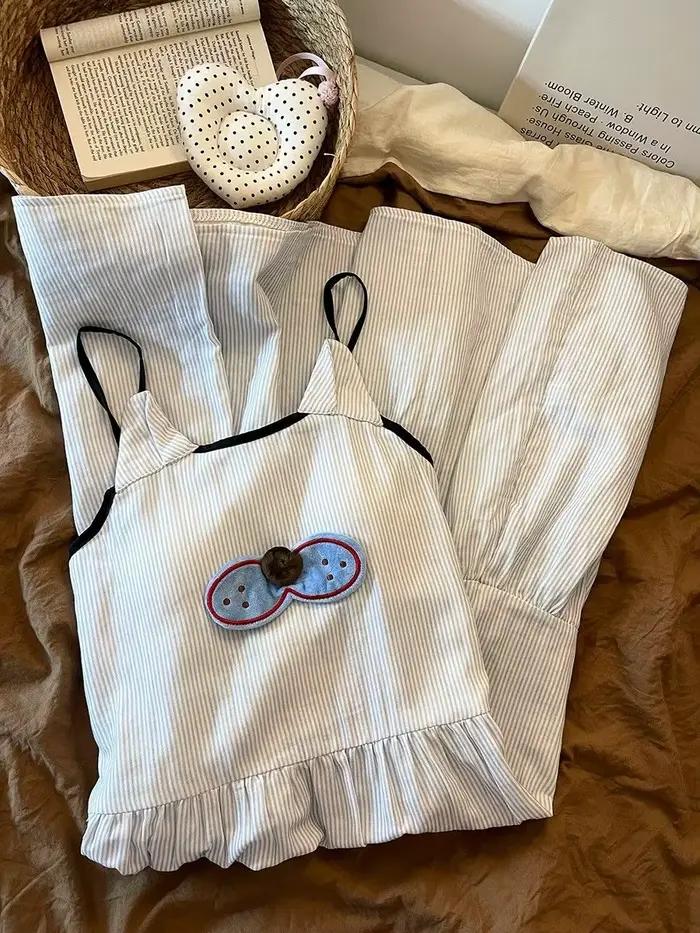 Chemise de nuit camisole rayée motif chat mignon et cool pour femme