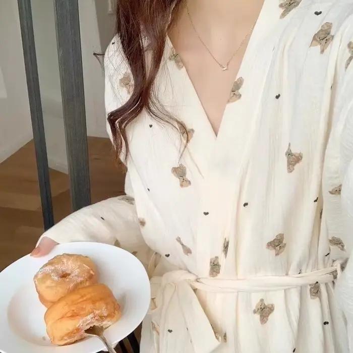 Femmes Robe de bain dessin animé mignon ours imprimé peignoir chemise de nuit Cardigan à manches longues