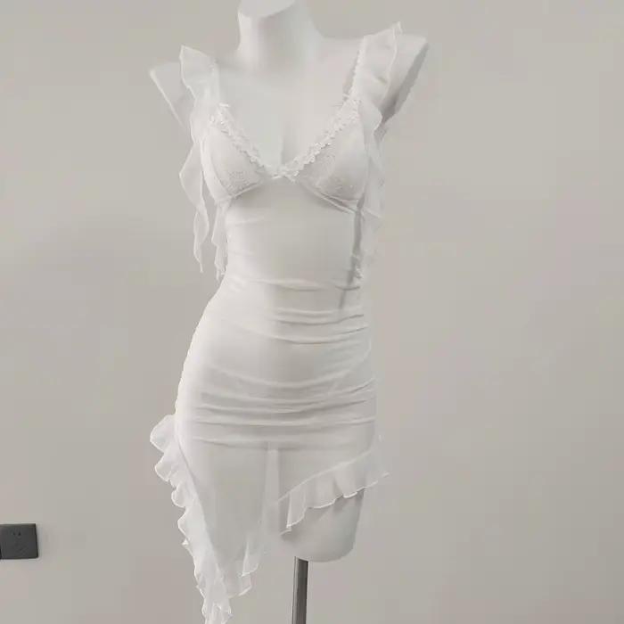 Robe de nuit à bretelles pour femmes