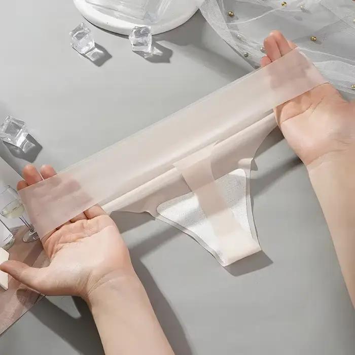 String Transparent pour femmes