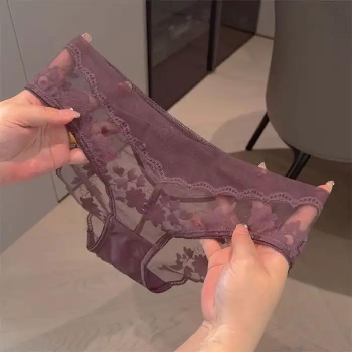 Culottes en dentelle transparente à fleurs