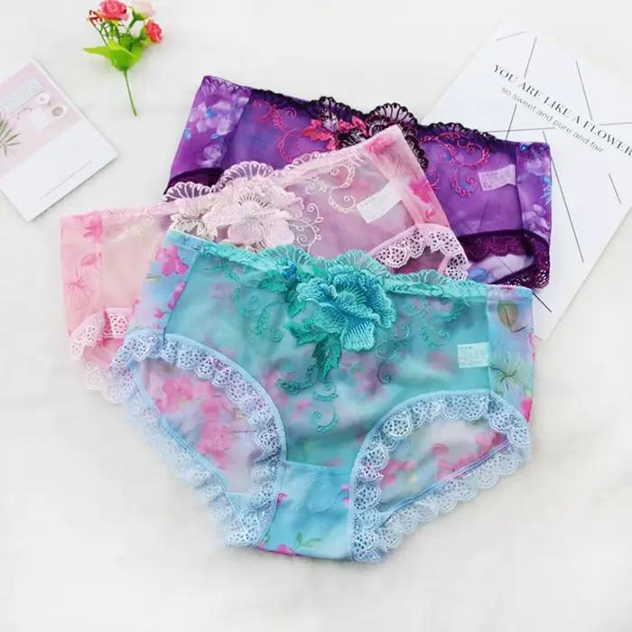 Culotte taille moyenne brodée de fleurs pour femmes