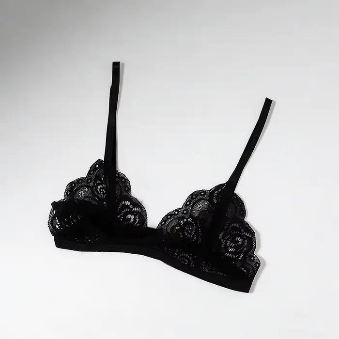 Soutien-gorge fin sans coussinet de poitrine pour femmes, Lingerie Sexy en dentelle, découpe avec boucle arrière, haut tubulaire, sous-vêtements pour femmes, vêtements d'été