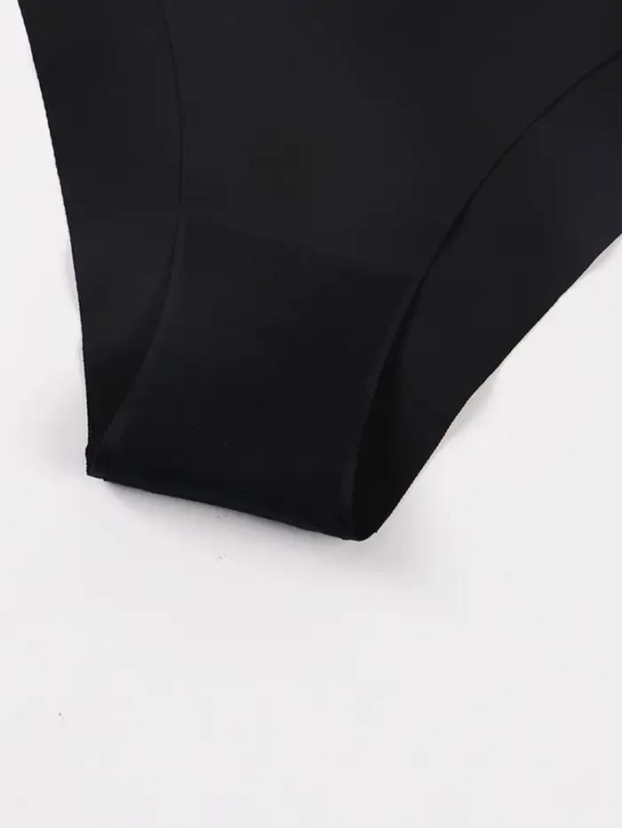 Culotte de Bikini effrontée