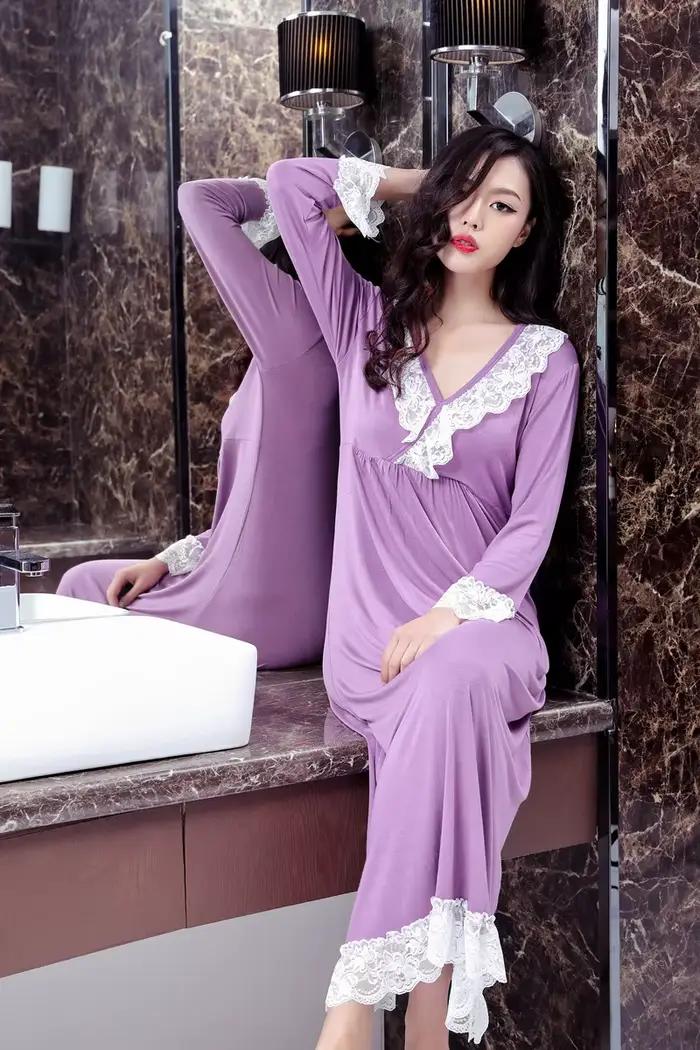 Chemise de nuit à col en V profond pour femmes