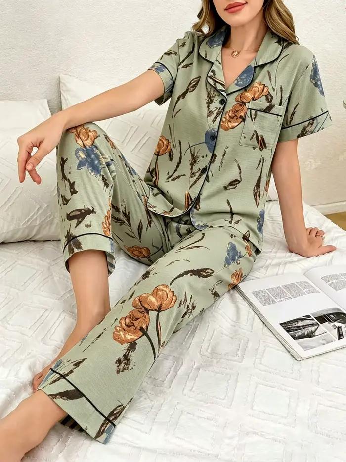 Pyjama rétro vert à fleurs pour femmes