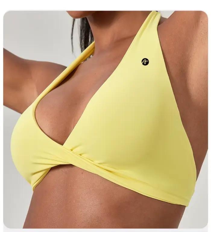Soutien-gorge de yoga et de fitness — Haut de sport sexy, soutien-gorge de course et de yoga qui rehausse le dos ; Sous-vêtements de sport et de fitness respirants.