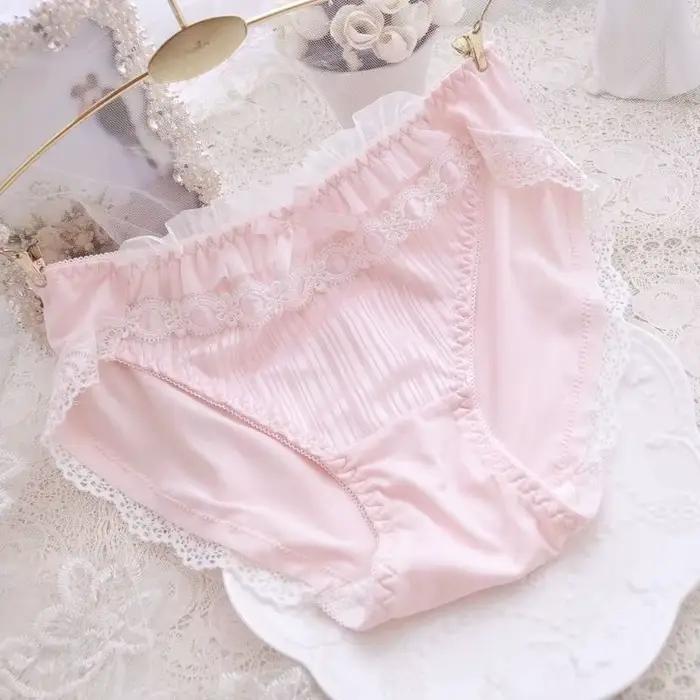 Culotte de princesse en soie et dentelle brodée pour femme
