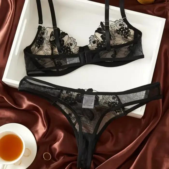 Élégant noir Sexy nuisette à armatures soutien-gorge ensemble de sous-vêtements fête Club nuit femmes Chef ultra-mince