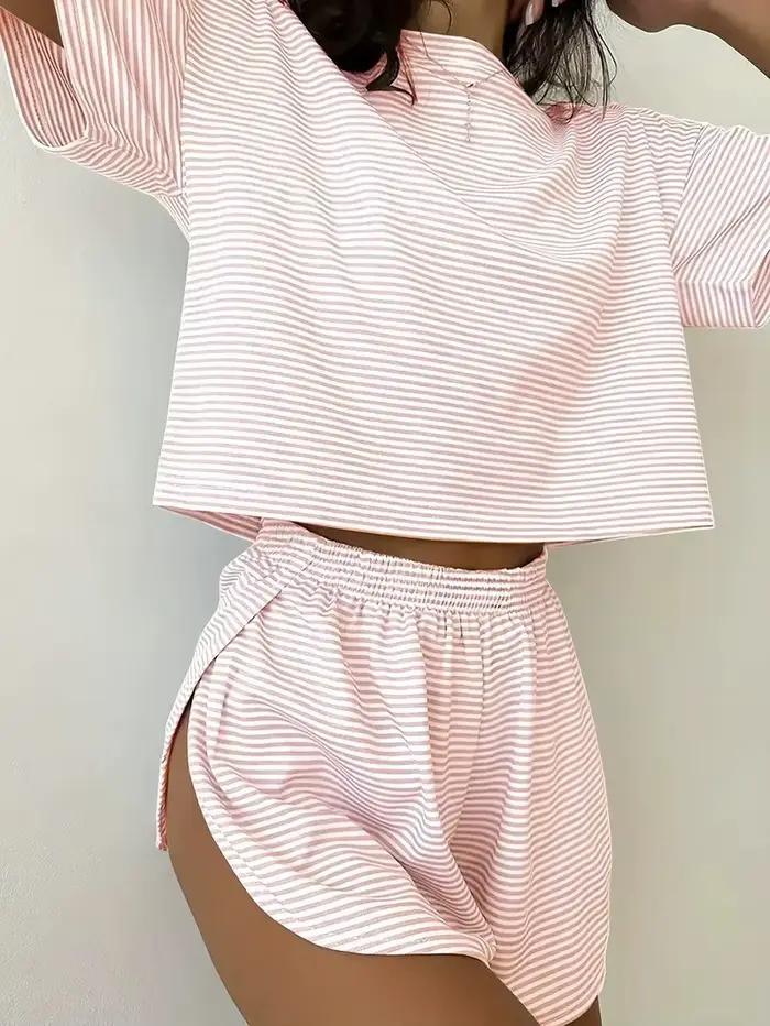 Nouvel ensemble pyjama rayé pour femme 2026 – T-shirt à manches courtes et short 2 pièces pour l'été – Tenue décontractée ample à col rond pour la maison