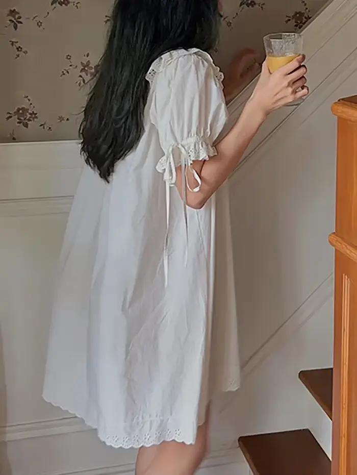 Chemise de nuit à manches courtes pour femmes