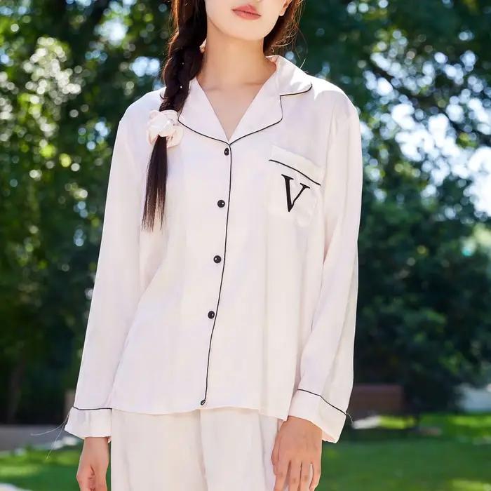 Ensemble de pyjamas papillon jacquard pour femmes