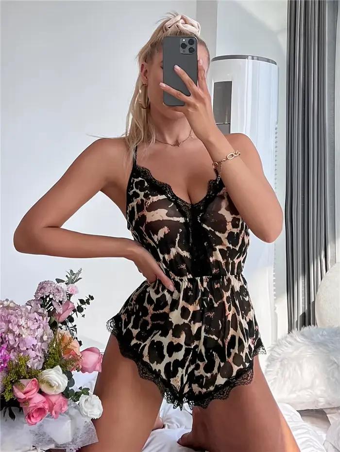 Body dos nu croisé en dentelle pour adultes