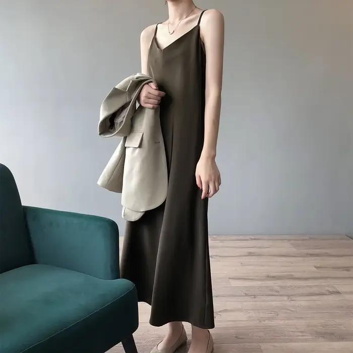 Robe longue en Satin à bretelles en soie pour femmes, printemps été 2021
