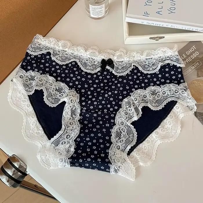 Culottes taille moyenne en dentelle douce avec nœud