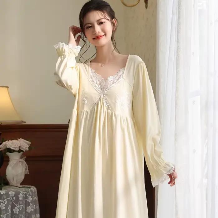 Chemise de nuit victorienne vintage pour femmes, dentelle brodée, style palais, robe de nuit princesse en coton doux, romantique, vêtements de détente français pour jeunes femmes automnales
