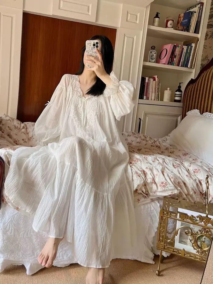 Chemise de nuit longue à manches longues pour femme