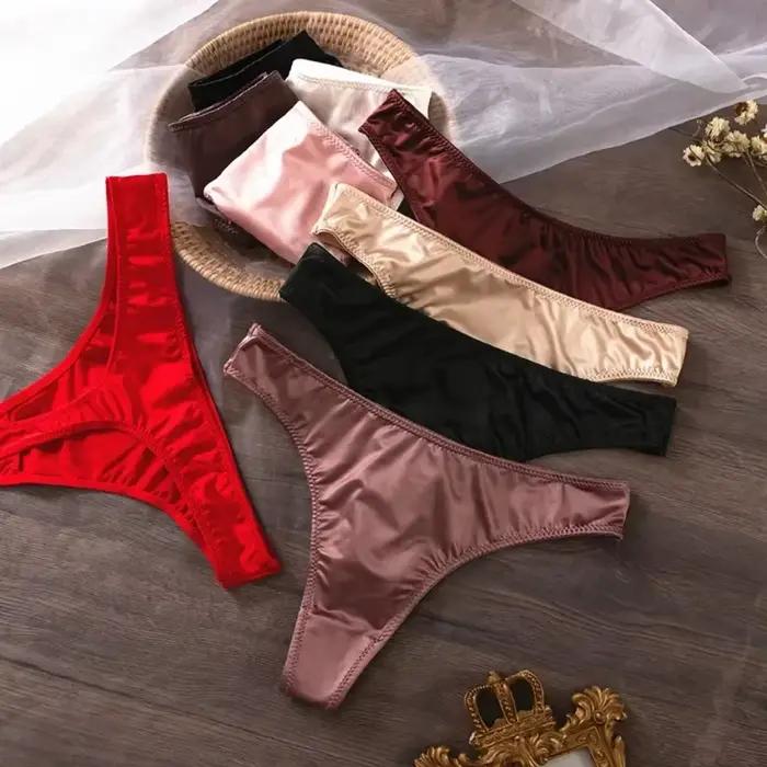 String en dentelle pour femmes