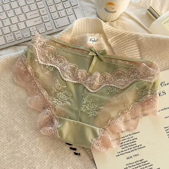 Culottes intimes pour femmes en satin français taille basse