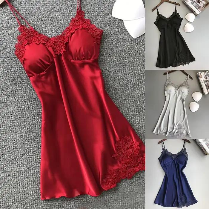 Robe de nuit en dentelle pour femmes