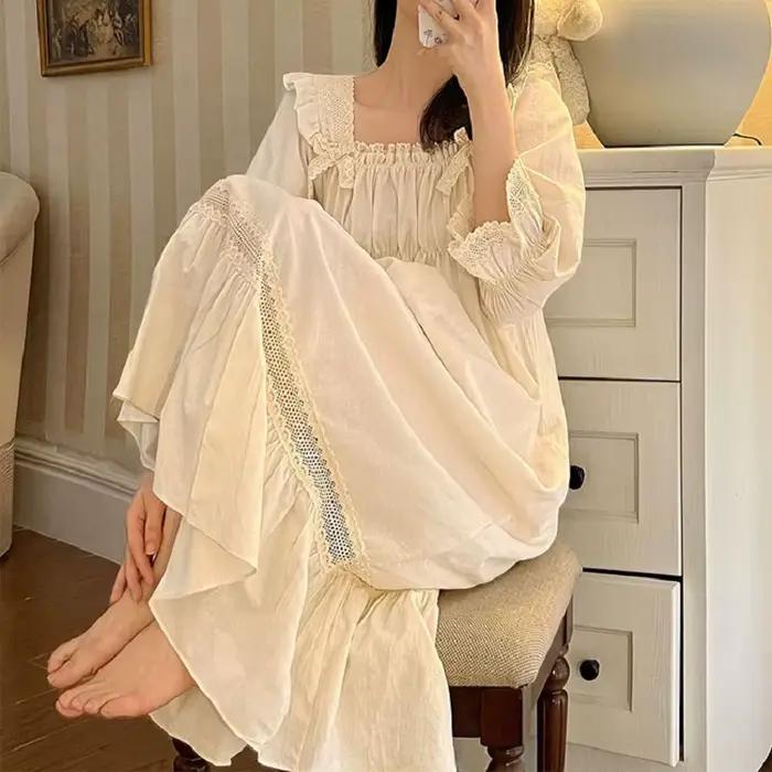 Chemise de nuit brodée vintage à manches longues pour femmes
