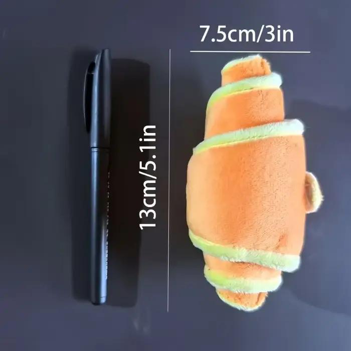 1 jouet en peluche pour chien : nourriture cachée, senteur, vocalisations et mastication, grincement des dents