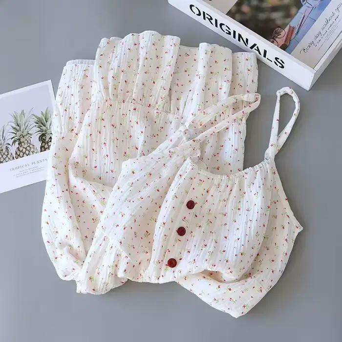 Pyjama en satin pour femme