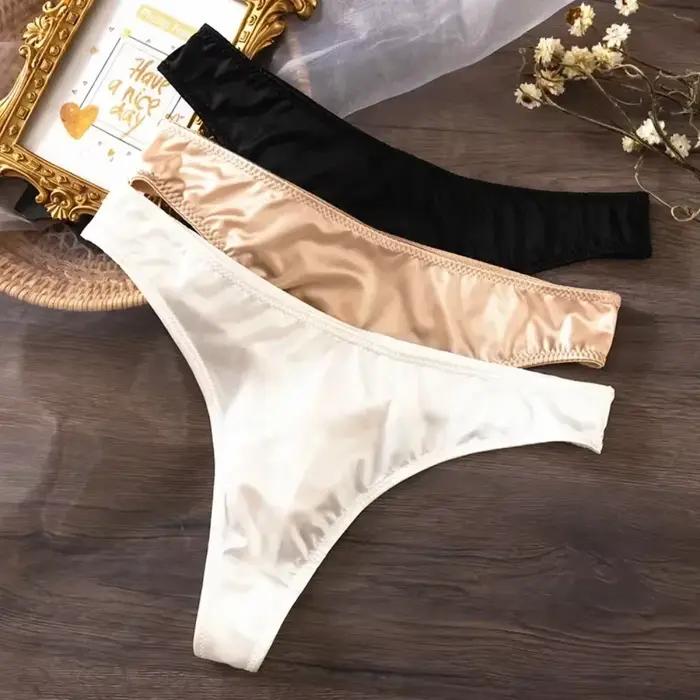 String en dentelle pour femmes
