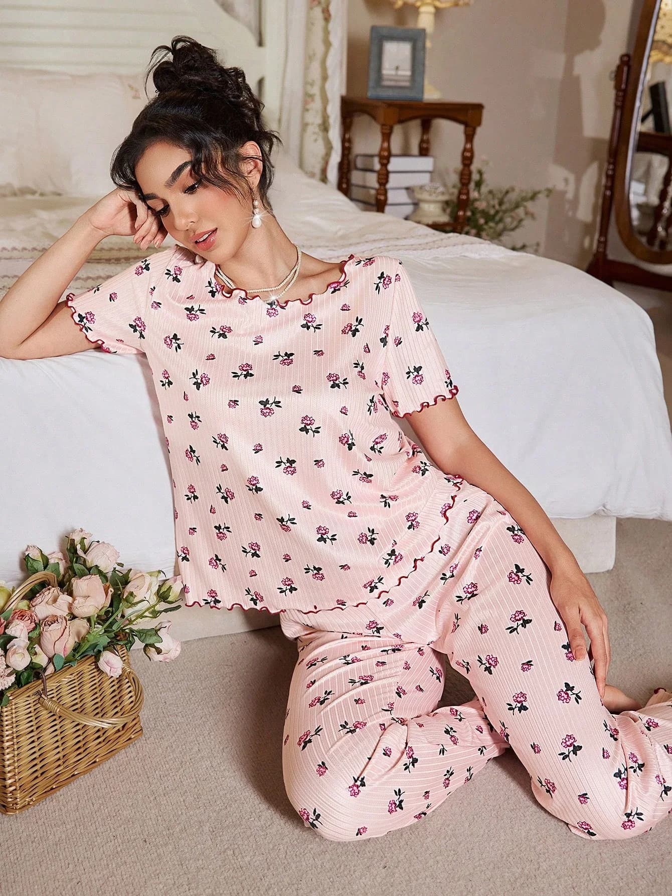Pyjama décontracté pour femmes, motif floral, vêtements de maison, pantalon à manches courtes, vêtem