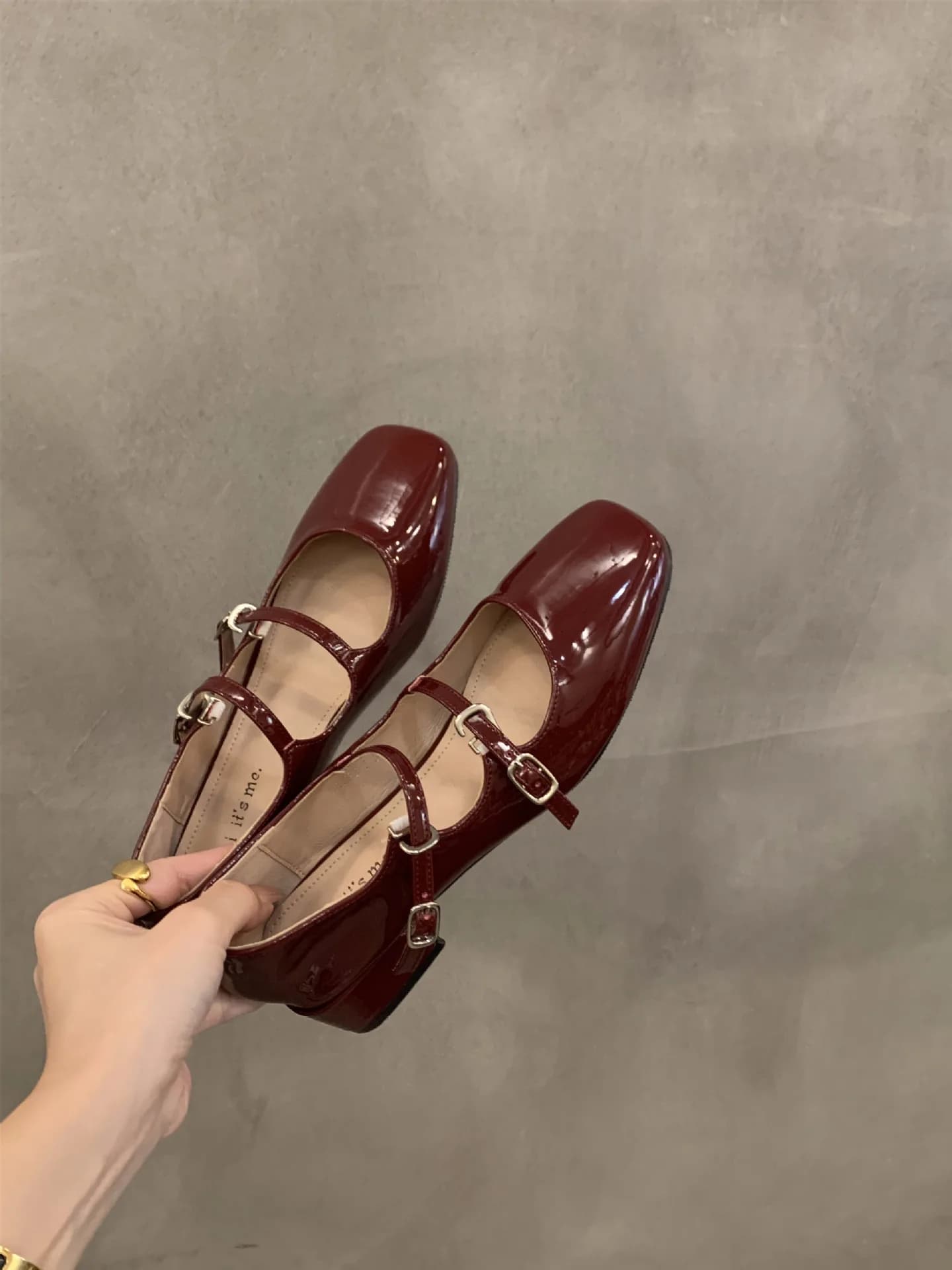 Mary Jane chaussures pour femmes rétro talon moyen femmes chaussures simples mode brillant doux conf